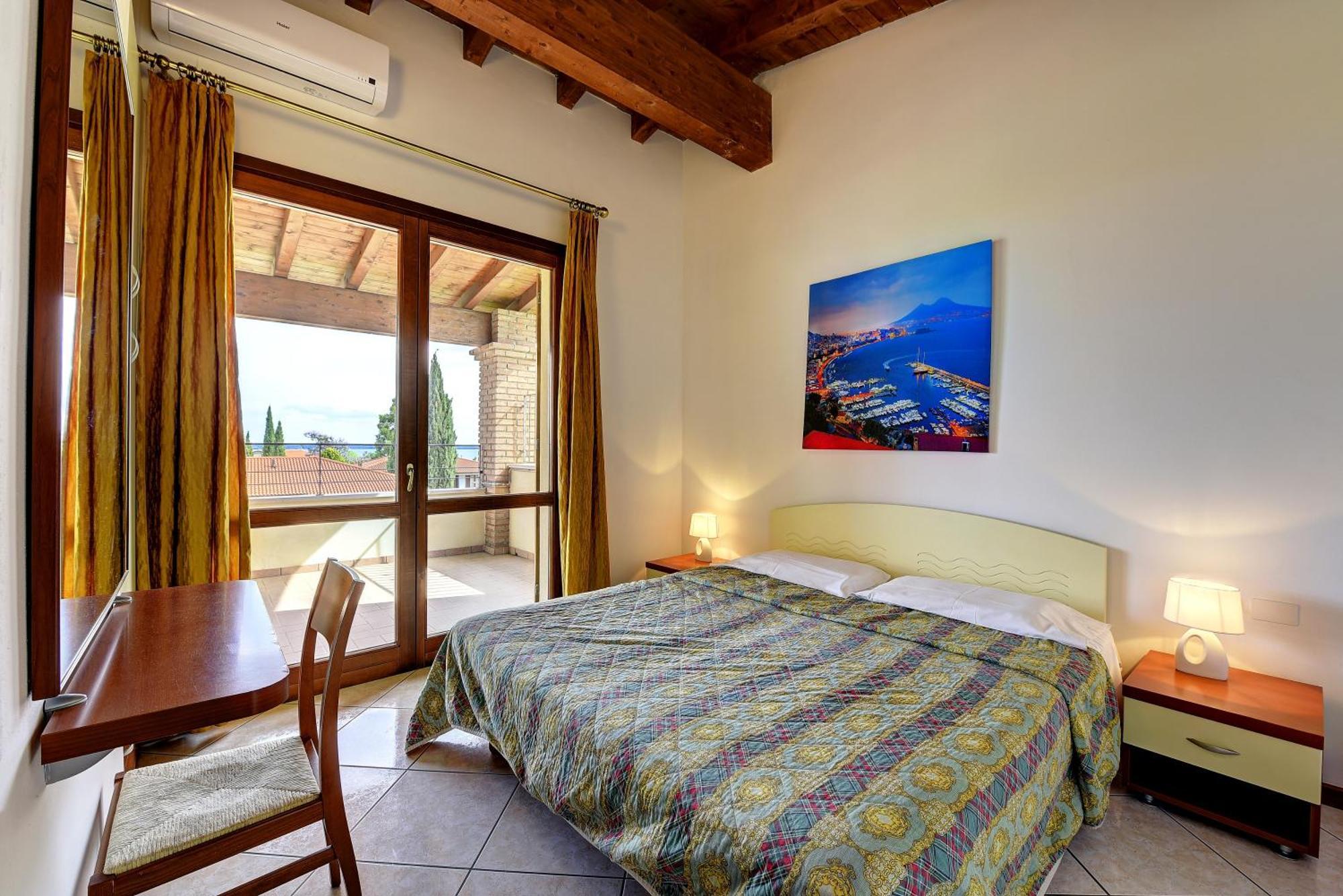 Italsol Residence Riai Moniga del Garda Zimmer foto